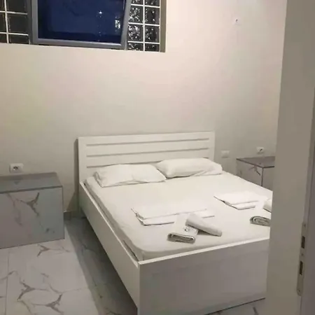 Apartment Dea's Sarande